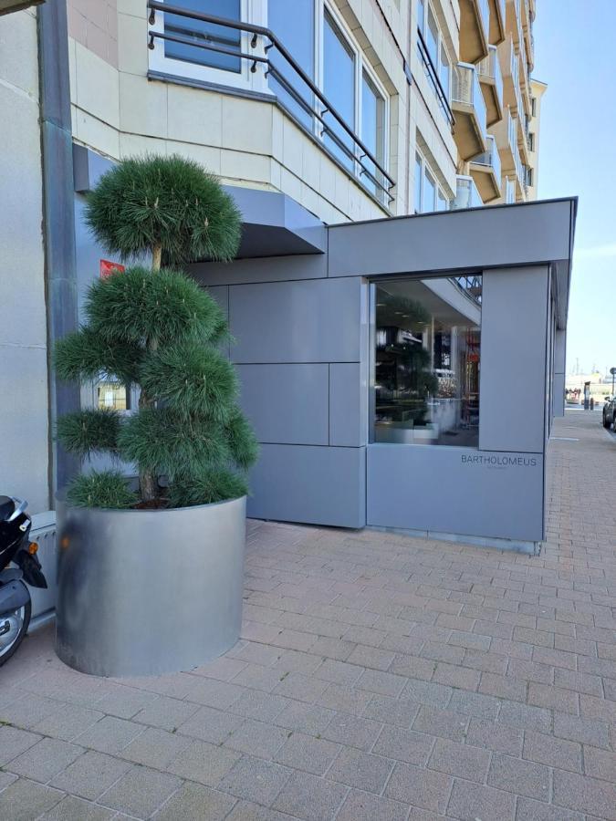 Appartement Zeedijk Heist Met Garage Knokke-Heist Ngoại thất bức ảnh